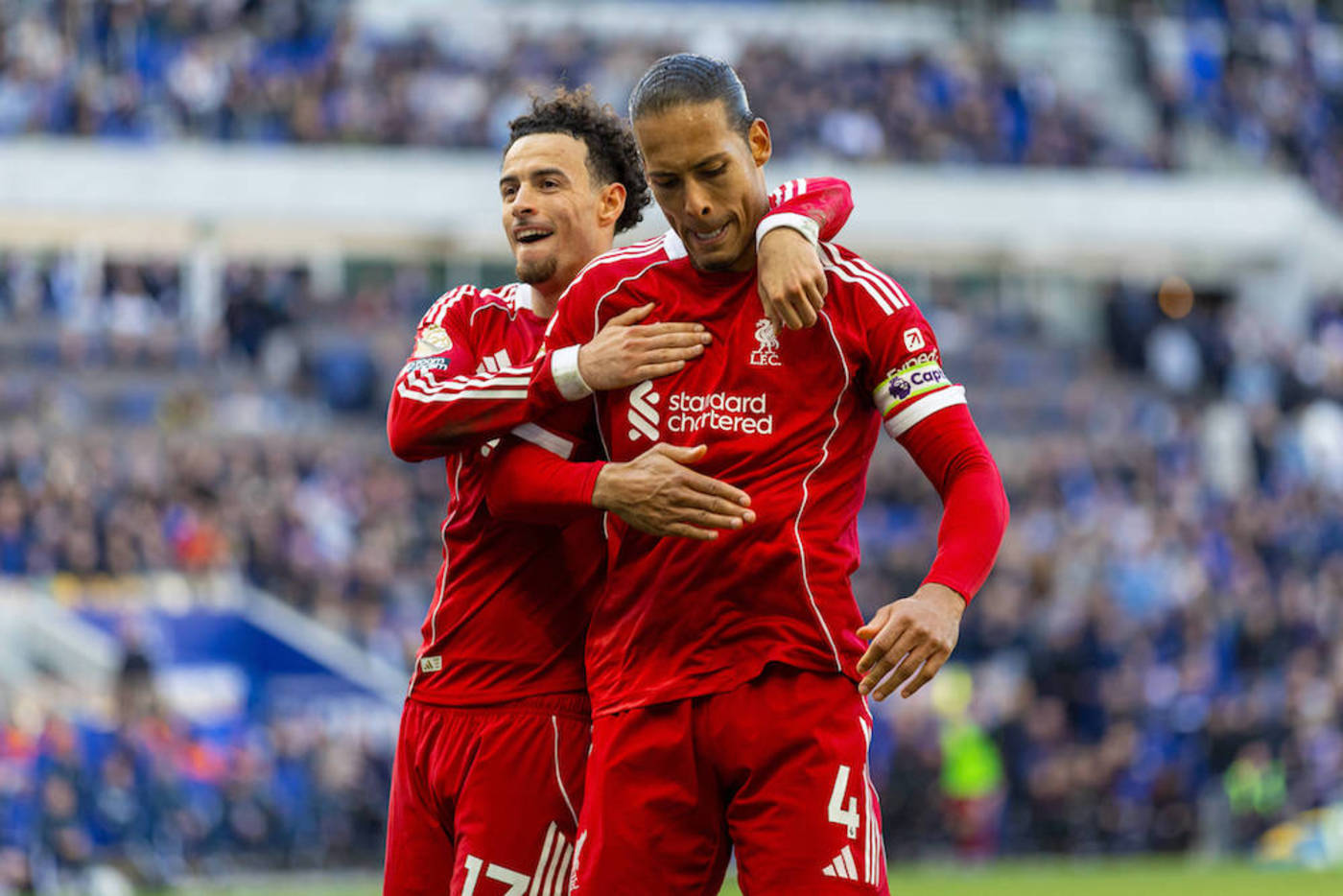 Van Dijk: Självklart vill jag att Jones stannar